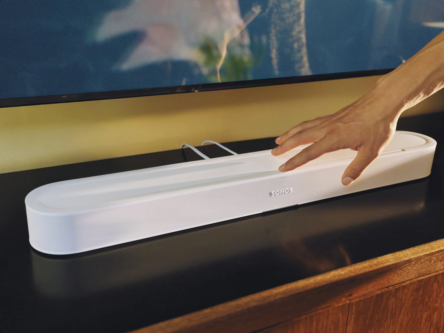 Sonos Beam Ultra in Weiß mit Touch-Bedienung
